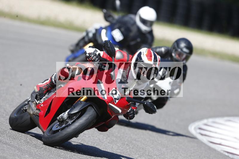 Archiv-2025/48 25.08.2025 Cornu Master School ADR/gruen-vert/22